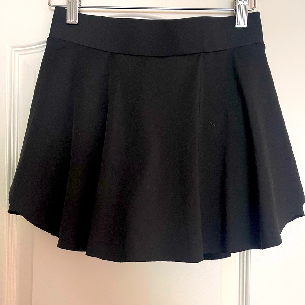 Black Pleated Skater Skort